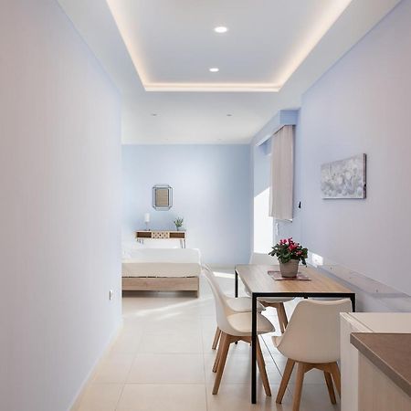 M City Apartments 100M From The Beach Hanya Dış mekan fotoğraf