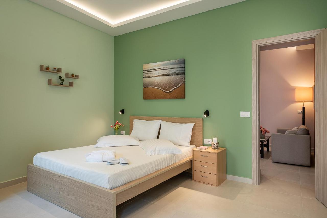 M City Apartments 100M From The Beach Hanya Dış mekan fotoğraf