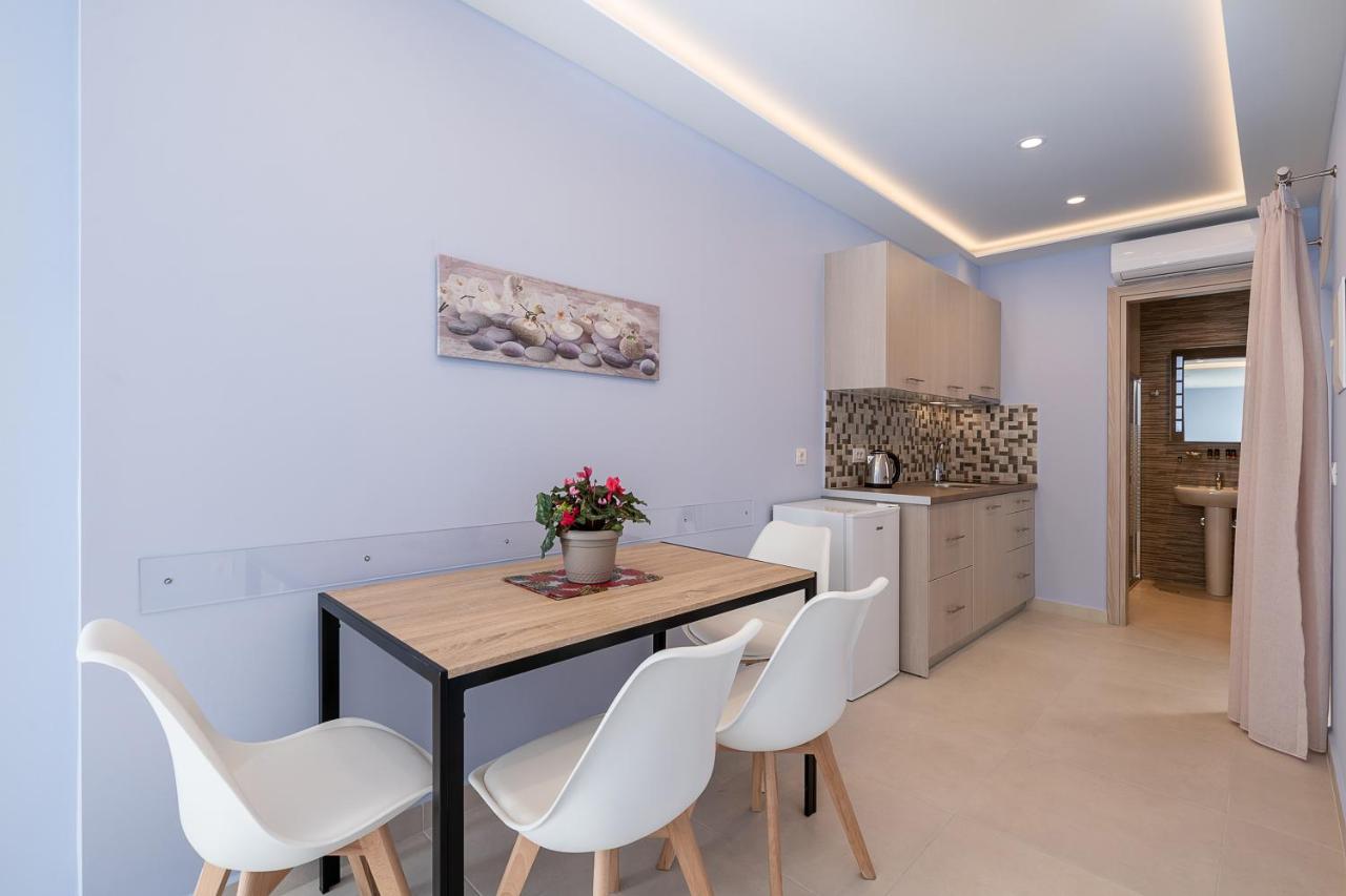 M City Apartments 100M From The Beach Hanya Dış mekan fotoğraf