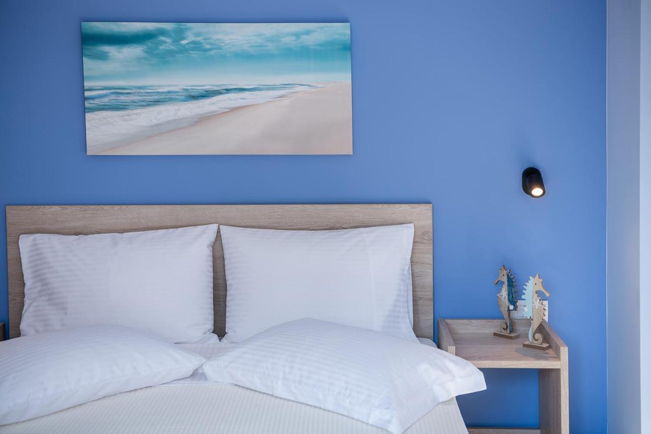 M City Apartments 100M From The Beach Hanya Dış mekan fotoğraf
